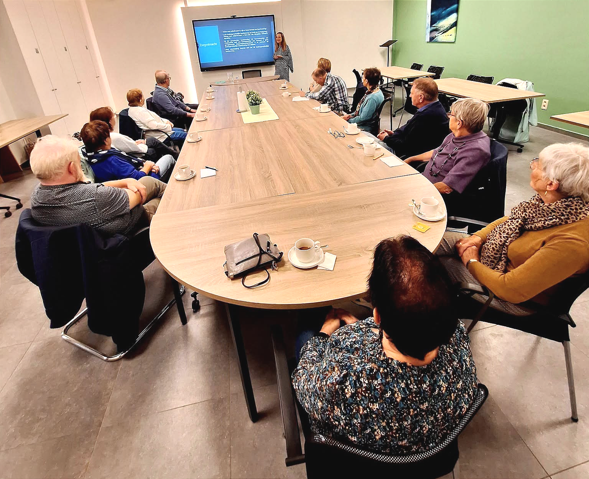 Lezing bij OKRA over de 'Zorgvolmacht'