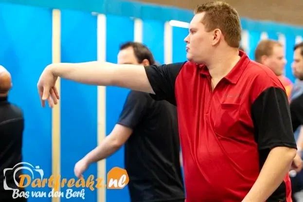 'Open Lommel' Dartstoernooi gespeeld