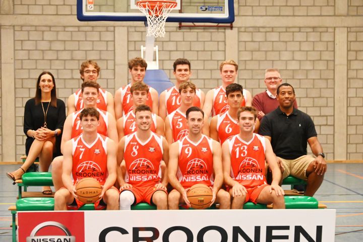 Supergeslaagde startdag basket Lommel