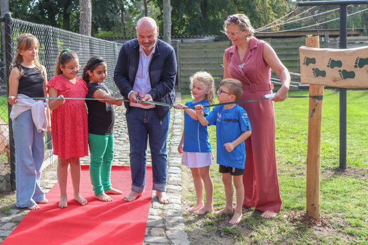 Belevingsbos geopend bij Akindo