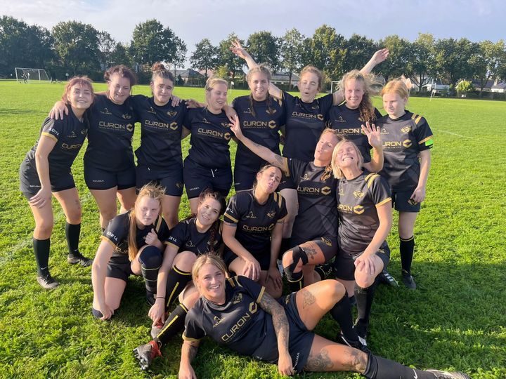 Rugby-dames winnen in Eeklo