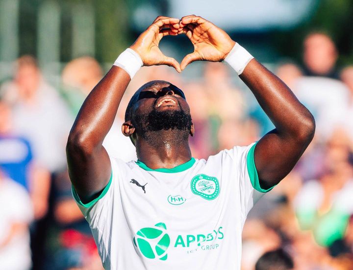 Lommel SK kopje onder in Luik