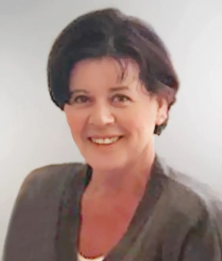 Emmy Van Broekhoven overleden