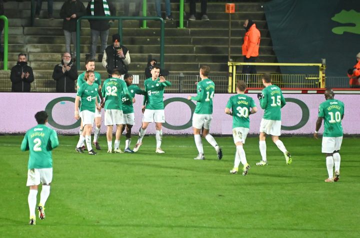 Lommel SK verslaat Beerschot, en doet weer mee