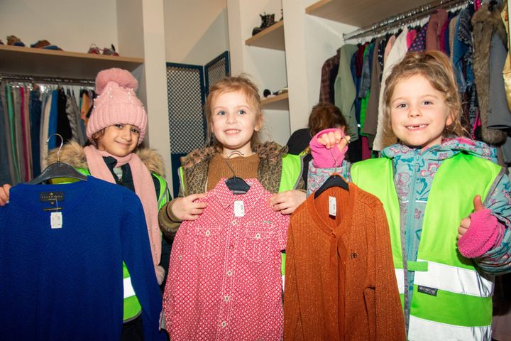 Leerlingen Speling bezoeken Kringboetiek