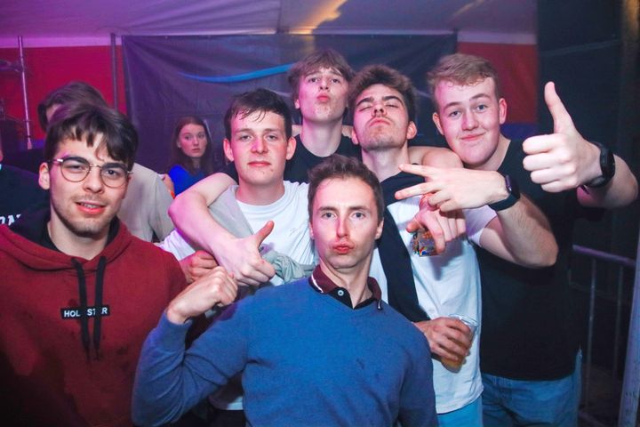 Kermisfuif in Lutlommel