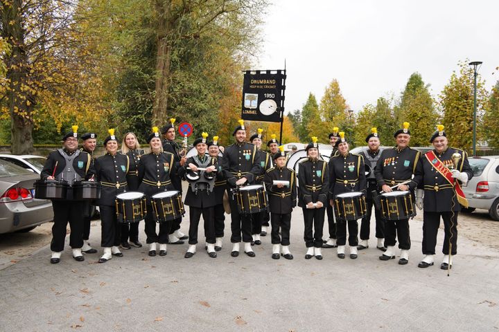 Koninklijke Harmonie viert traditie en trouwe leden op Sint-Ceciliafeest