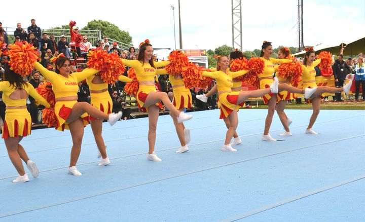 DHL voetbaltoernooi in Lutlommel lokt véél volk