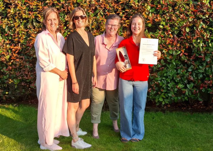 Een pluim voor Lena, 14 jaar, en klaar voor de universiteit