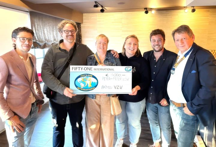 4.000 euro voor Peter/Meter en Akindo