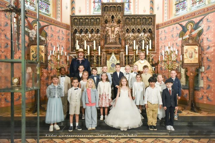 Eerste communies en vormsels