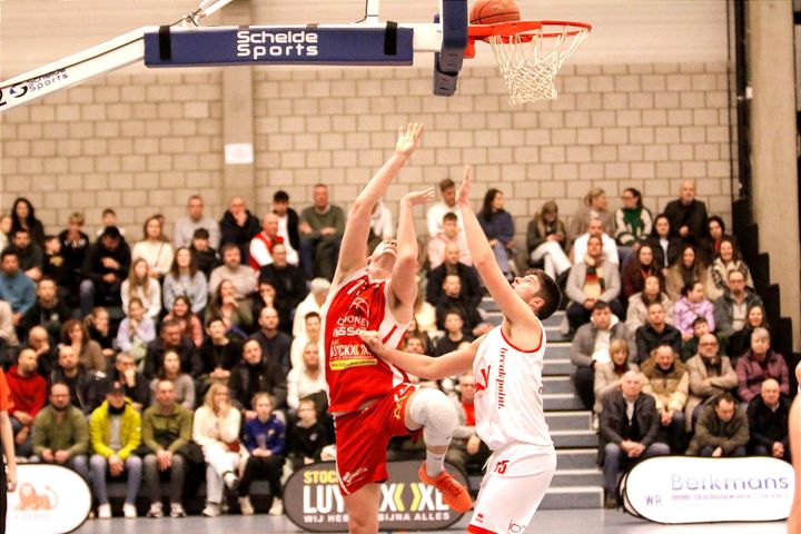 Jammerlijk thuisverlies basket Lommel tegen allerlaatste...