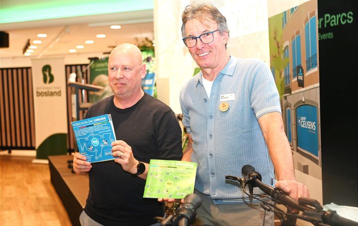 Nieuwe, 11de editie, van de Fietsgids voorgesteld