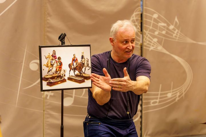 Neos Lommel op zoek naar een Hertog…