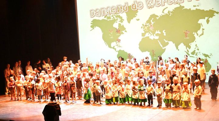 'Dansend de wereld rond' met XCL Stapsgewijs