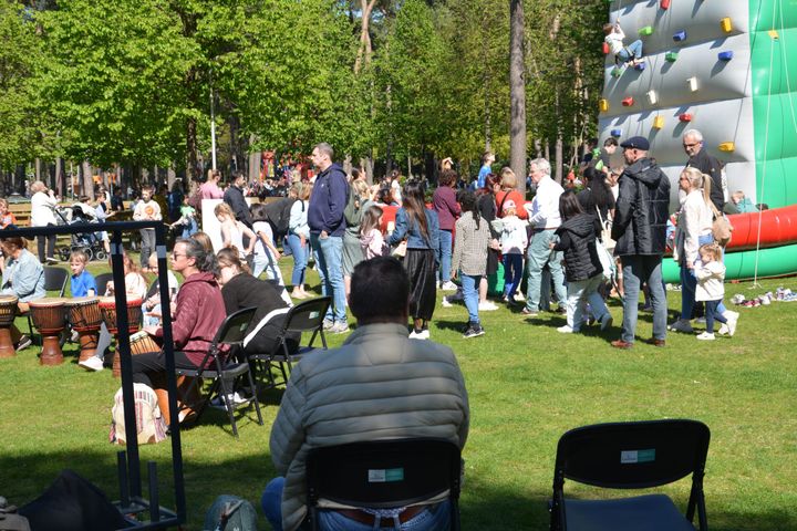 Stralend weer en veel volk voor de Buitenspeeldag