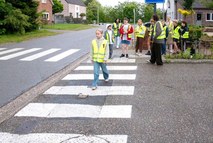 331 leerlingen leggen voetgangersexamen af
