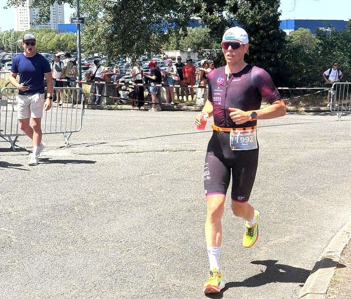 Lommelaar Bert Theunissen beëindigt eerste Iron Man