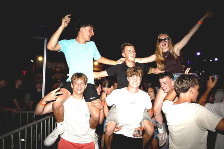 School's Out luidt zomervakantie feestelijk in