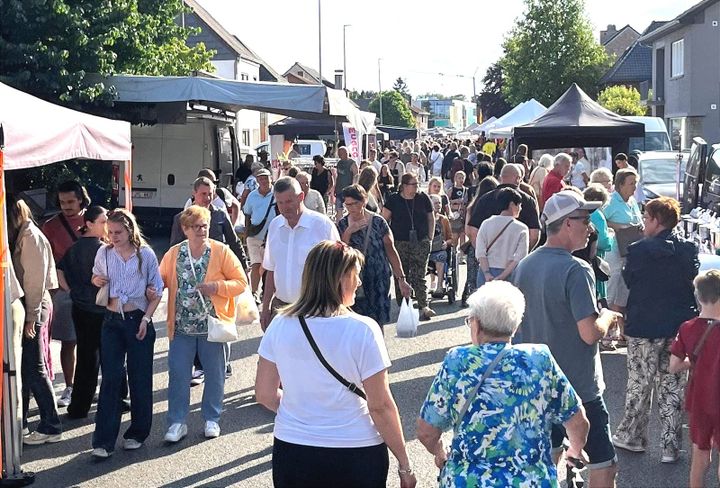 Morgen 35ste editie avondmarkt in Leopoldlaan