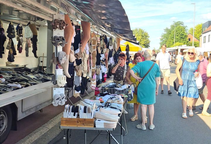 Avondmarkt Leopoldlaan trekt weer heel wat volk