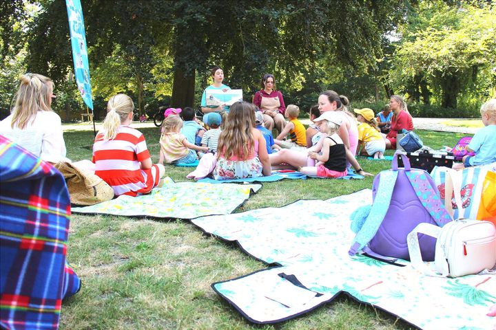 Vertelparadijs neemt de allerkleinsten mee op avontuur in het Burgemeesterspark