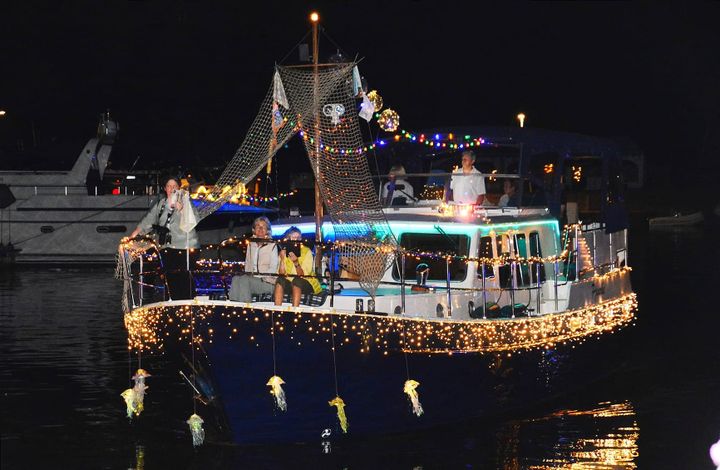 Havenfeesten met alweer bijzonder knappe lampionnentocht