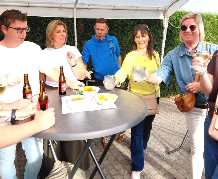Buurtfeest in de Kikkerstraat