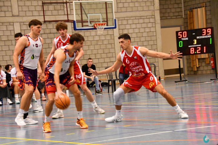 Basket Lommel wint van Basics Melsele-Beveren