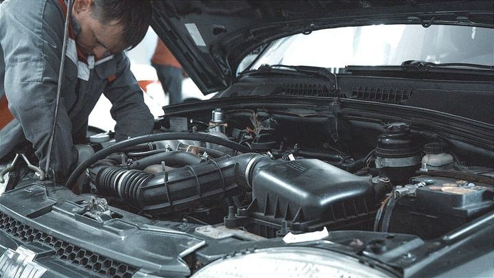 Zonder zorgen naar de autokeuring: hoe bereid je jouw wagen voor?