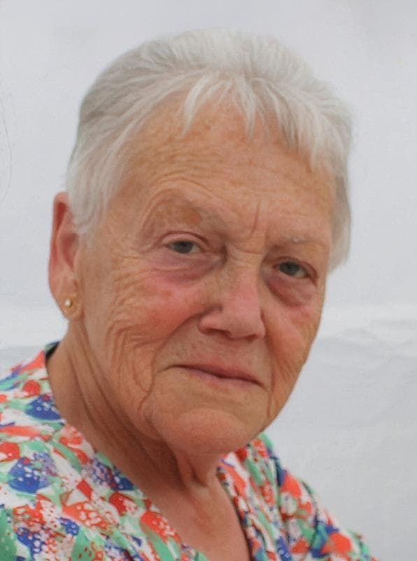 Alice Linsen overleden