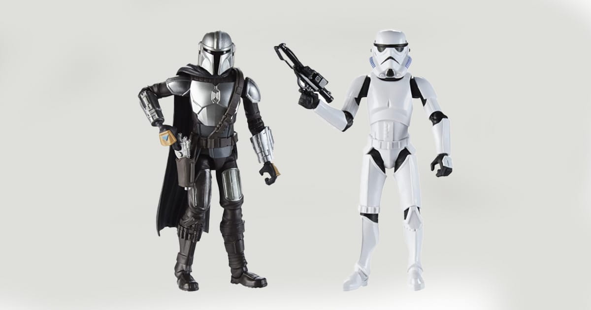 Image of two action figures Mandalorian and a Stormtrooper.