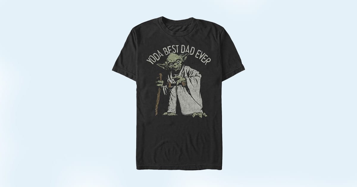 Black T-shirt with vintage-style Yoda and the text "Yoda Best Dad Ever"