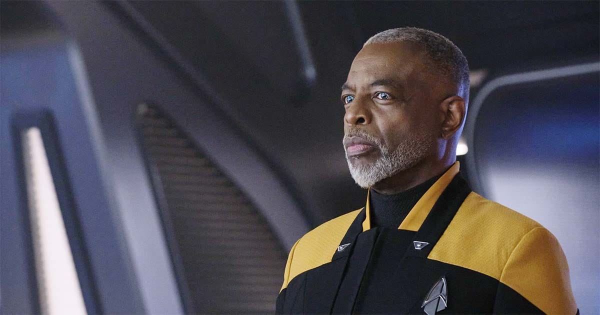 A screen capture from the episode "The Bounty."