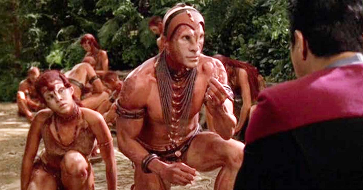 A screen capture showing primitive aliens.