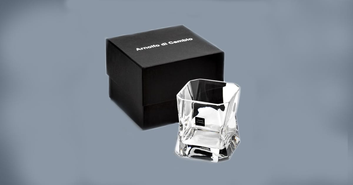 Cibi crystal glass and black Arnolfo di Cambio box featured in Blade Runner  Let me know when you're ready for the next one.