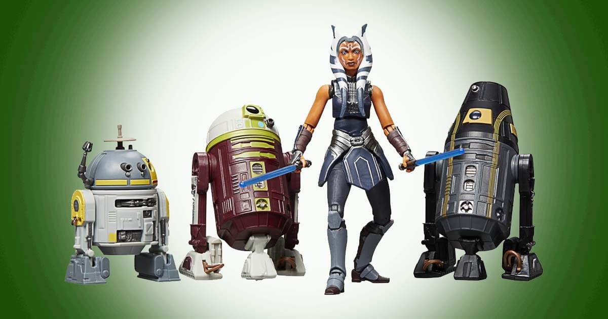 Star Wars Ahsoka Tano action figure with three astromech droids displayed together from The Clone Wars series.