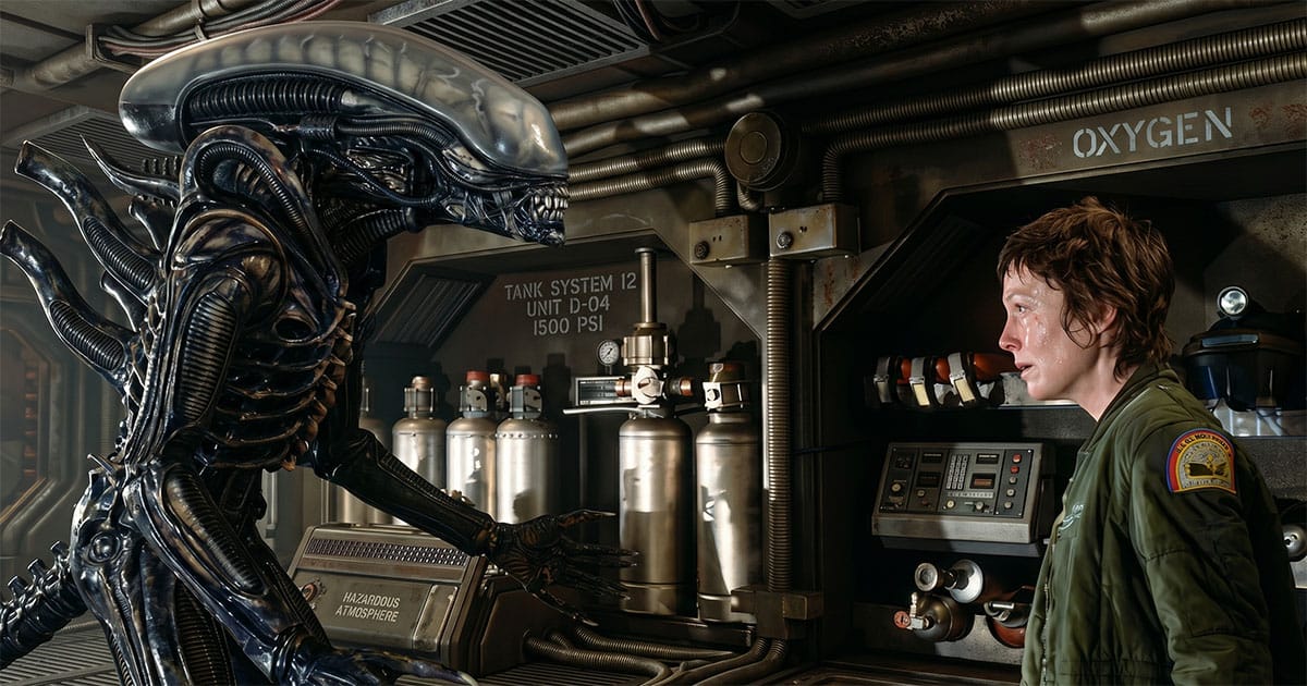 An enhanced screen capture showing the xenomorph.