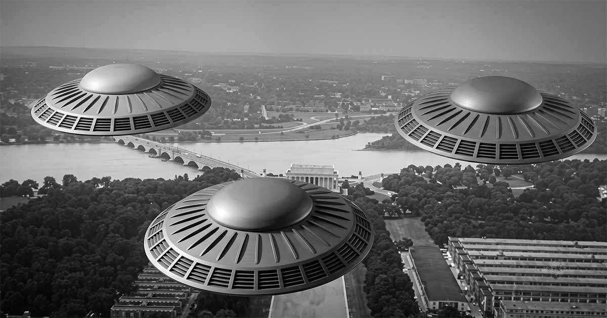 Three flying saucers flying over Washington, D.C., in the 1956 science fiction film "Earth vs. the Flying Saucers"