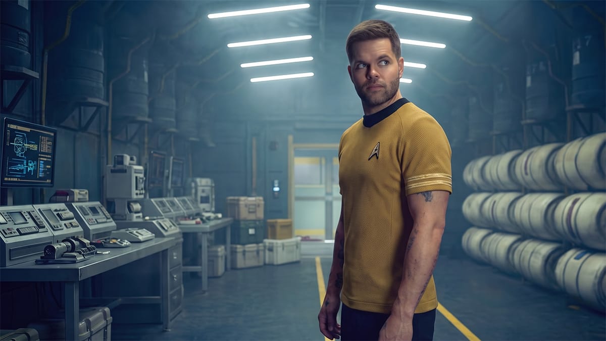 Wes Chatham as Captain Kirk.