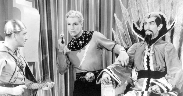 A screen capture from the Flash Gordon television show.