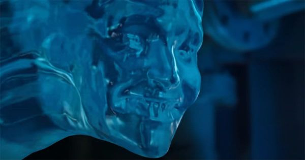 Water face alien form from The Abyss showing communication between humans and unknown intelligence underwater.