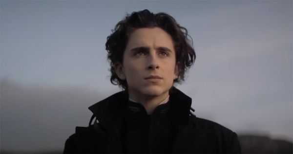Close-up of Paul Atreides looking ahead with a serious expression, symbolizing the burden of becoming the Kwisatz Haderach in Dune.