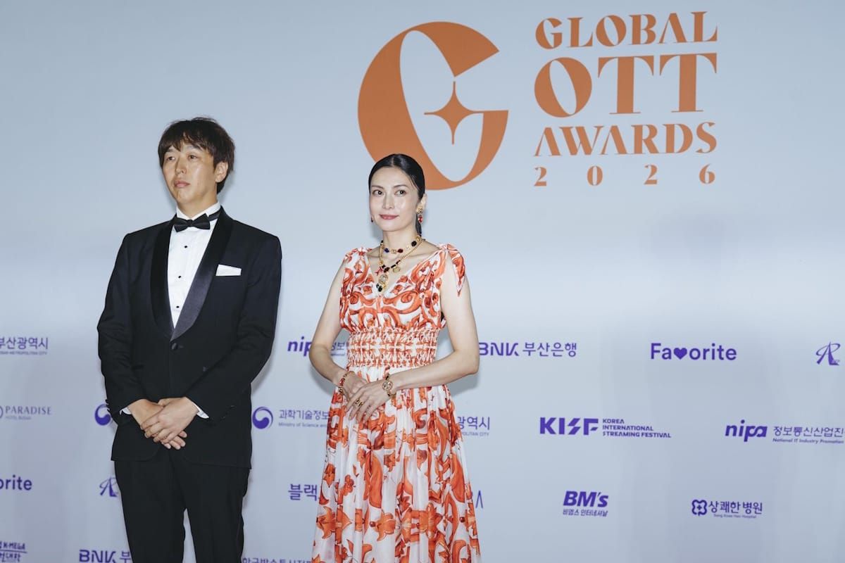 연예계의 '금기'를 파고드는 ABEMA Original Drama “Scandal Eve”, South Korea Busan에서 열린 Asia 최대 규모의 스트리밍 축제 'Global OTT Awards 2026'에 주연 배우 Ko Shibasaki가 화려한 마요르카 스타일의 드레스를 입고 등장