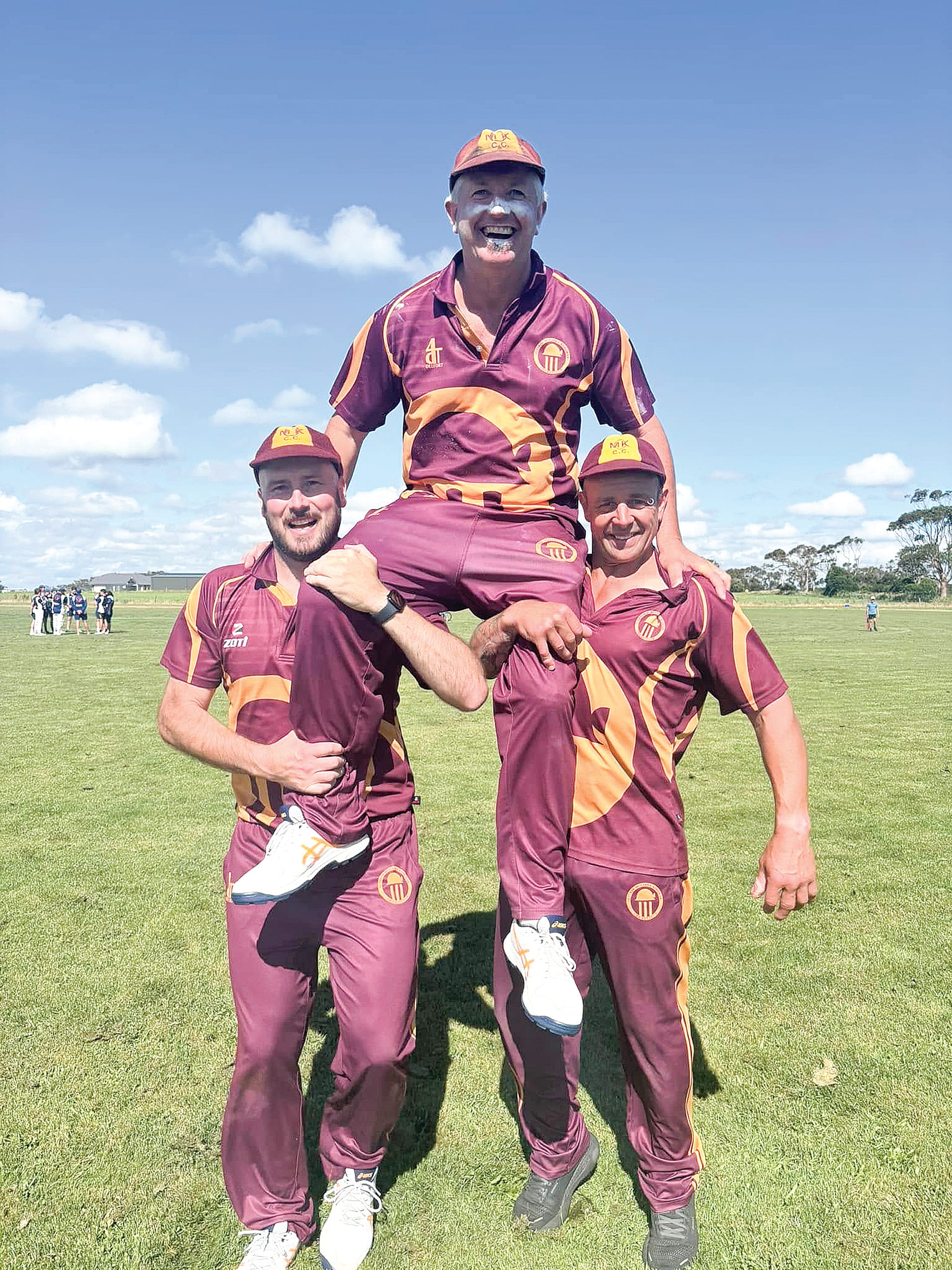 Russell made 35 runs in his 400th game to score a win against Korumburra. 