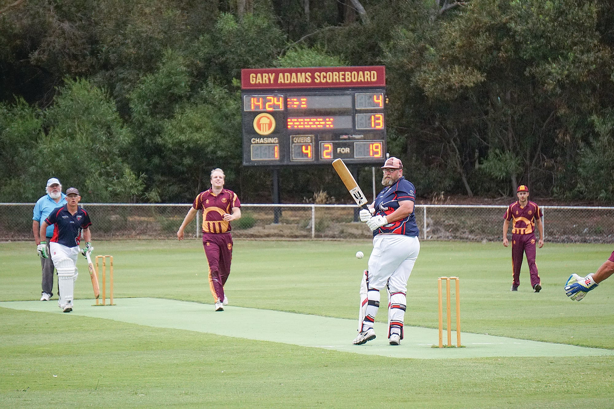 It’s a dud as the ball flew past.