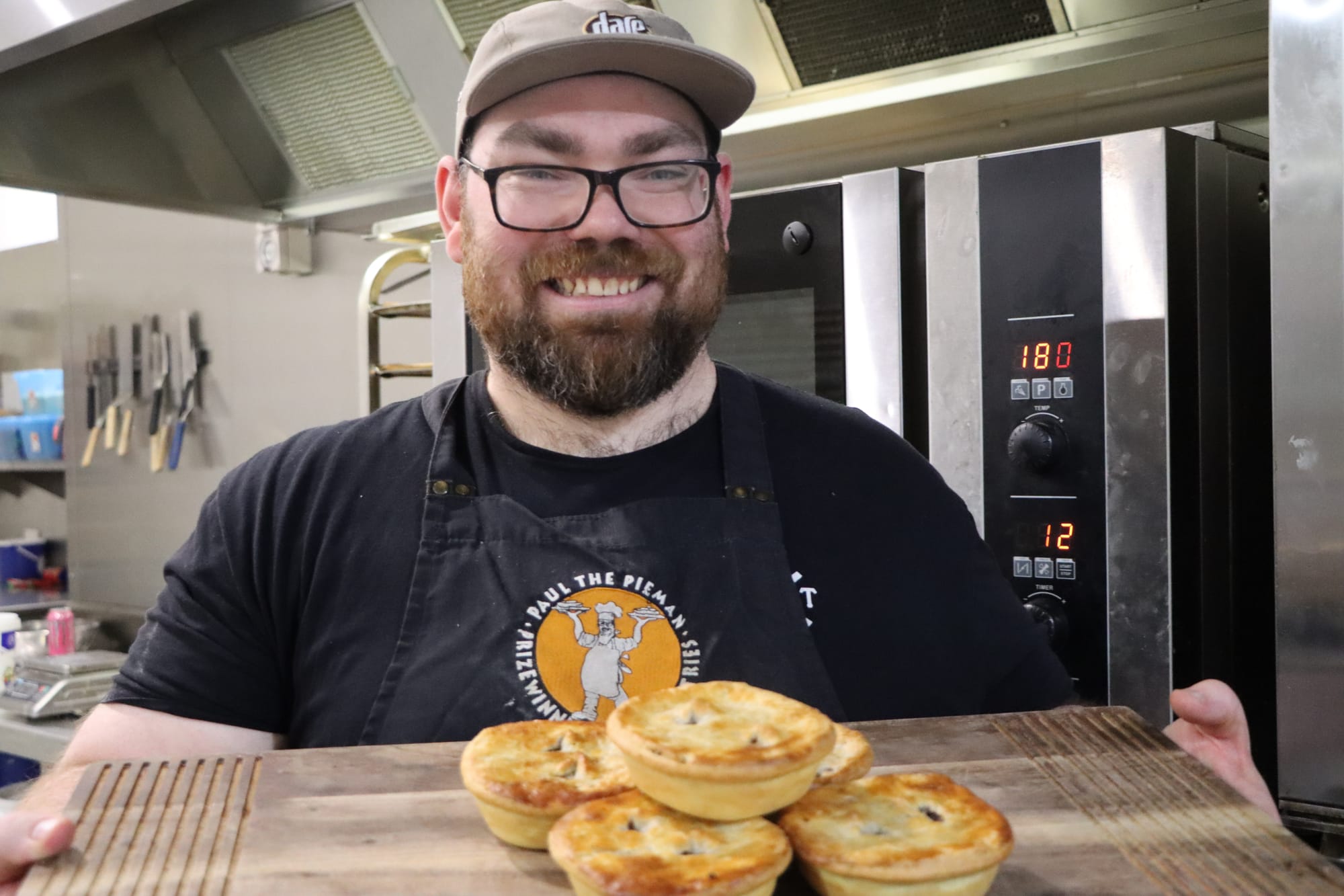 Paul the Pieman brings home gold for the Aussie beef pie