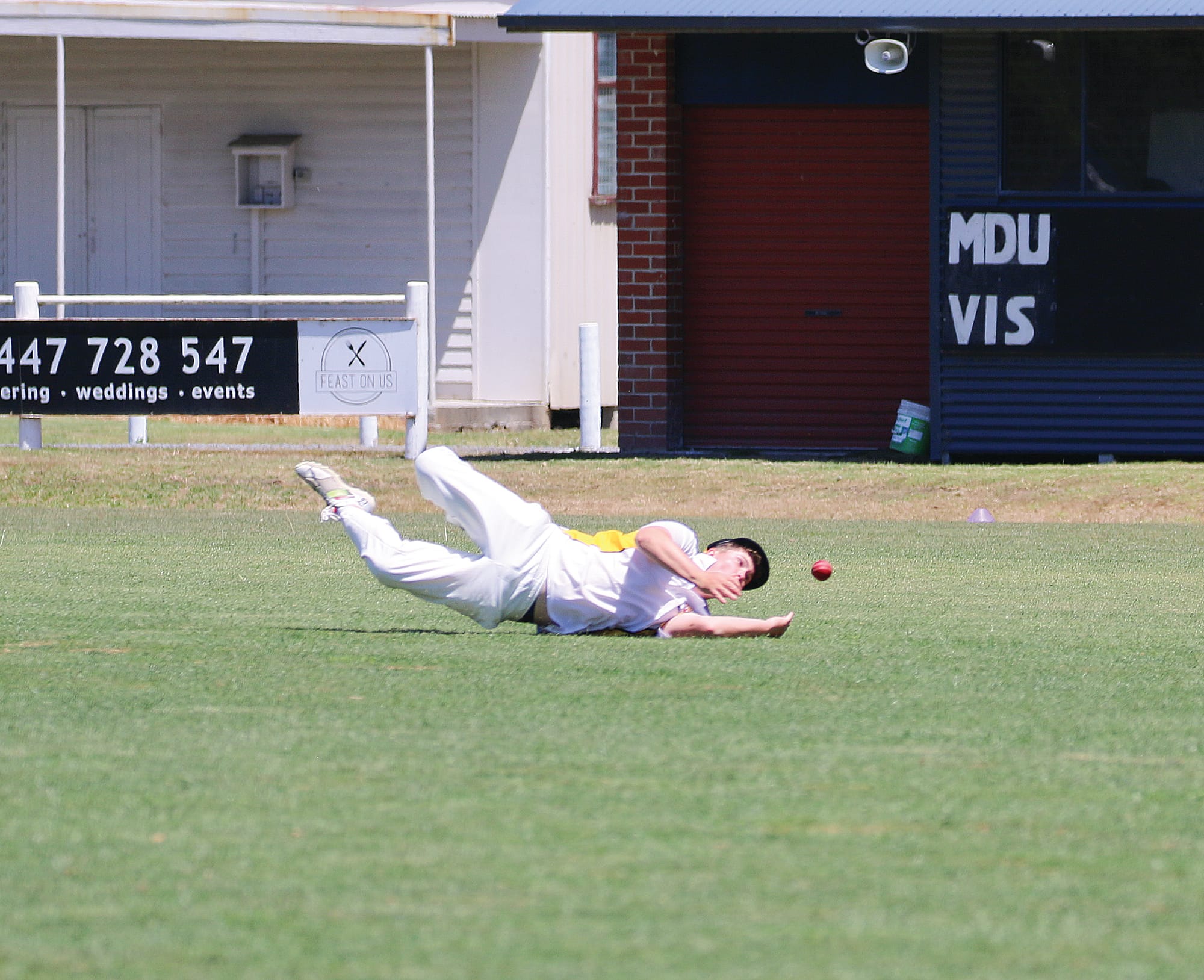 It was close, but wasn’t to be for Ollie Rook at the start of Saturday’s match when he dropped the catch. C30_0525