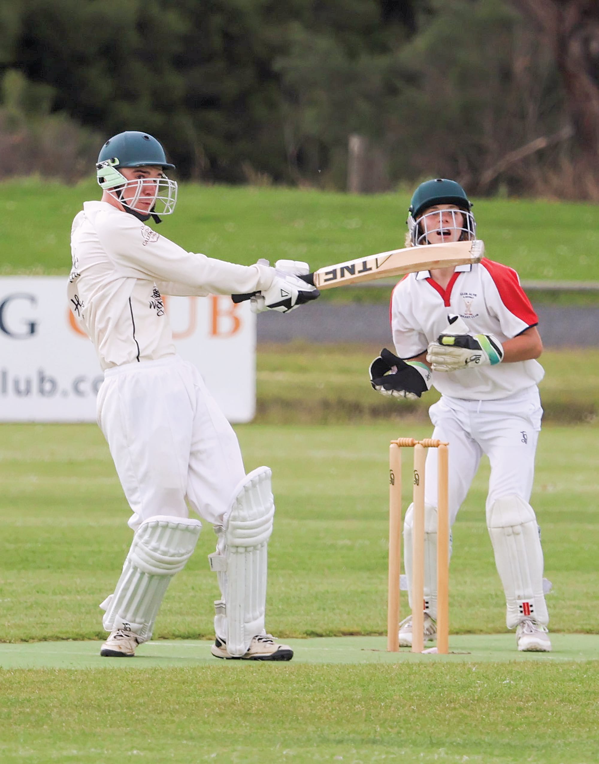 Club’s Harry West goes after the Glen Alvie bowling but was ultimately caught at mid wicket by Matt Donohue off the bowling of Ben McRae.