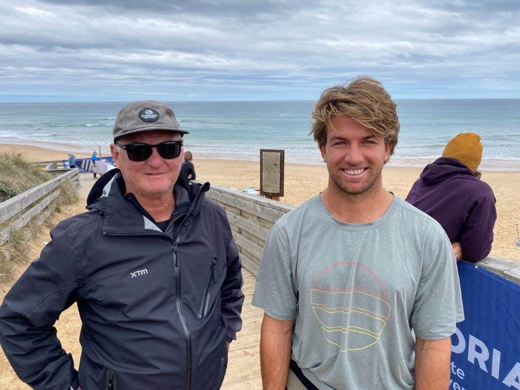 Australian SUP Titles event organiser Max Wells chats with Sydney competitor James Casey about the 